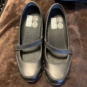 Skechers work Mary Jane flat. Size 8. GUC